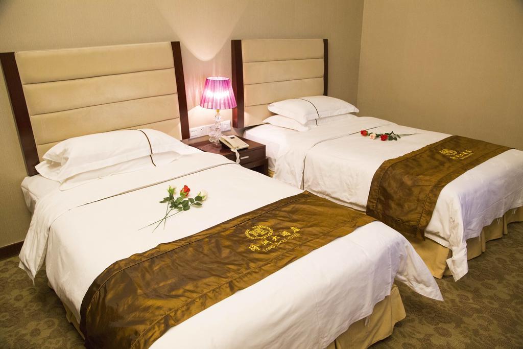Long Zhou Grand Hotel 광저우 객실 사진