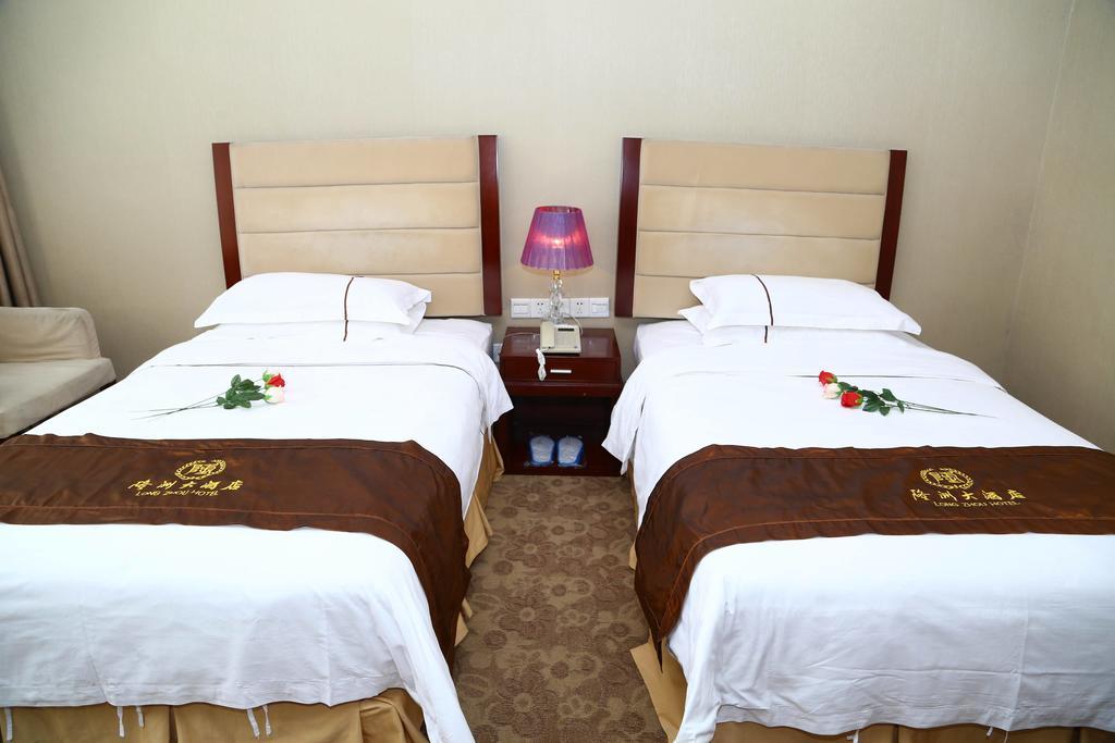 Long Zhou Grand Hotel 광저우 객실 사진