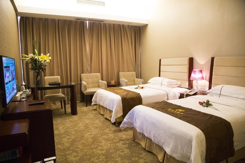 Long Zhou Grand Hotel 광저우 객실 사진