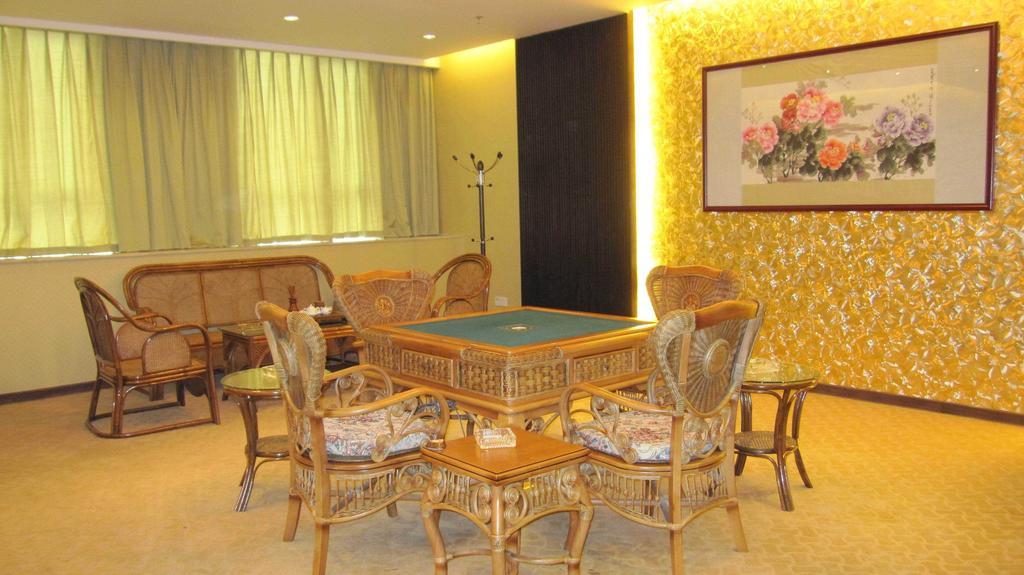 Long Zhou Grand Hotel 광저우 외부 사진